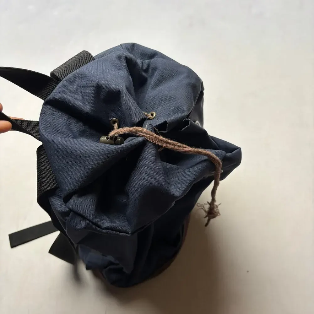 Filson Daypack Drawstring Backpack Navy Rugged Hiker Camping Bag Gorpcore